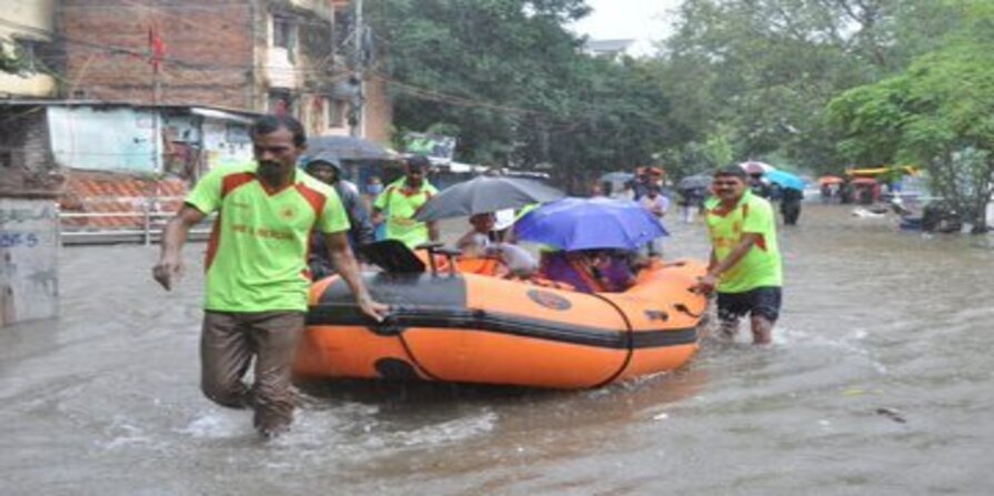 Chennai Rains:కేంద్రం మద్దతు ఉంటుందని స్టాలిన్‌కు ప్రధాని మోదీ హామీ ఇచ్చారు
