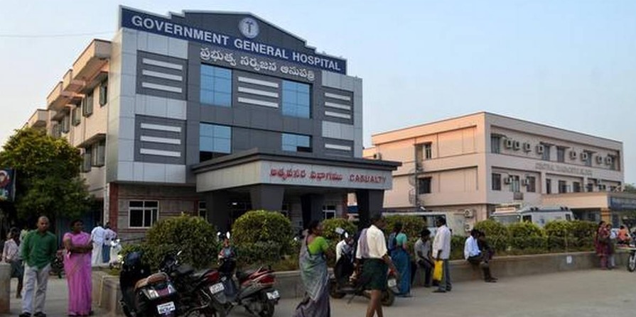 Vijayawada: బెజ‌వాడ ప్ర‌భుత్వ ఆసుప‌త్రిలో క‌రోనా క‌ల‌క‌లం