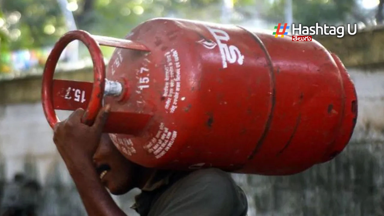 LPG Cylinder: గ్యాస్ వినియోగదారులకు షాక్!