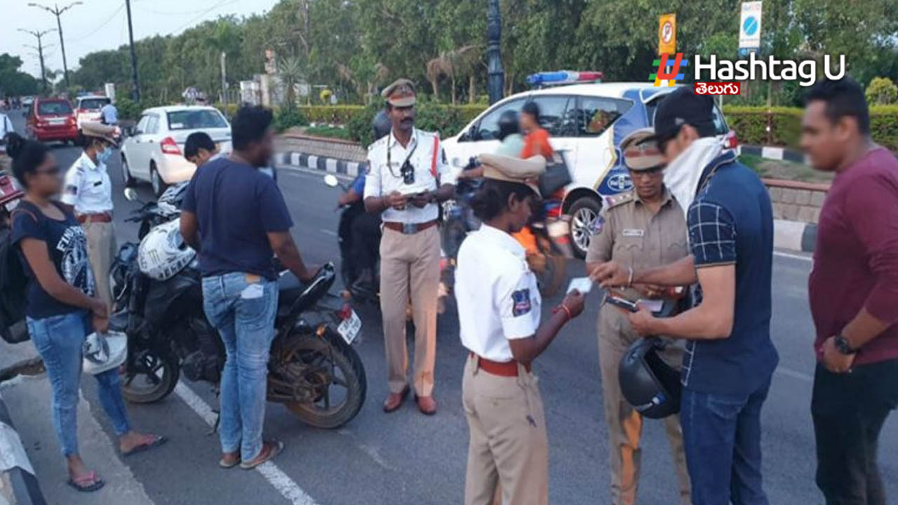 Telangana Traffic Challans: సమయం లేదు మిత్రమా…చలాన్లు క్లియర్ చేసుకోండి..!!