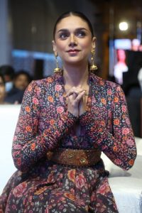 Aditi Rao Hydari (15)