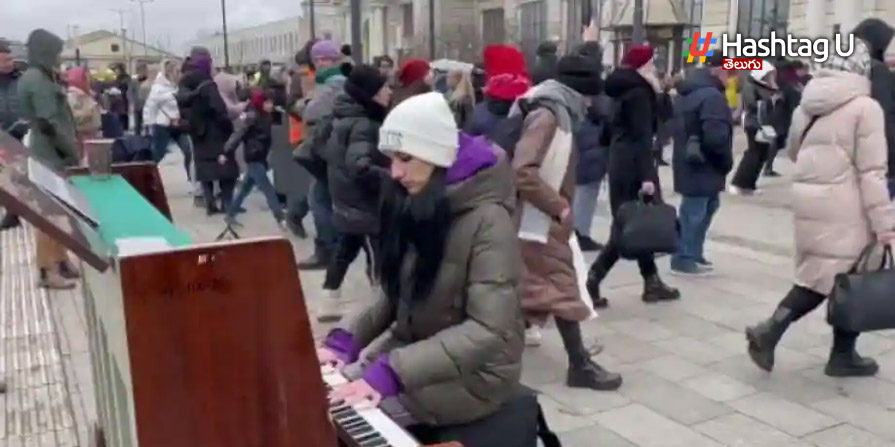 Ukraine Song : అందరి మనసులు కలిచివేస్తున్న ఉక్రెయిన్ వాసుల పాట