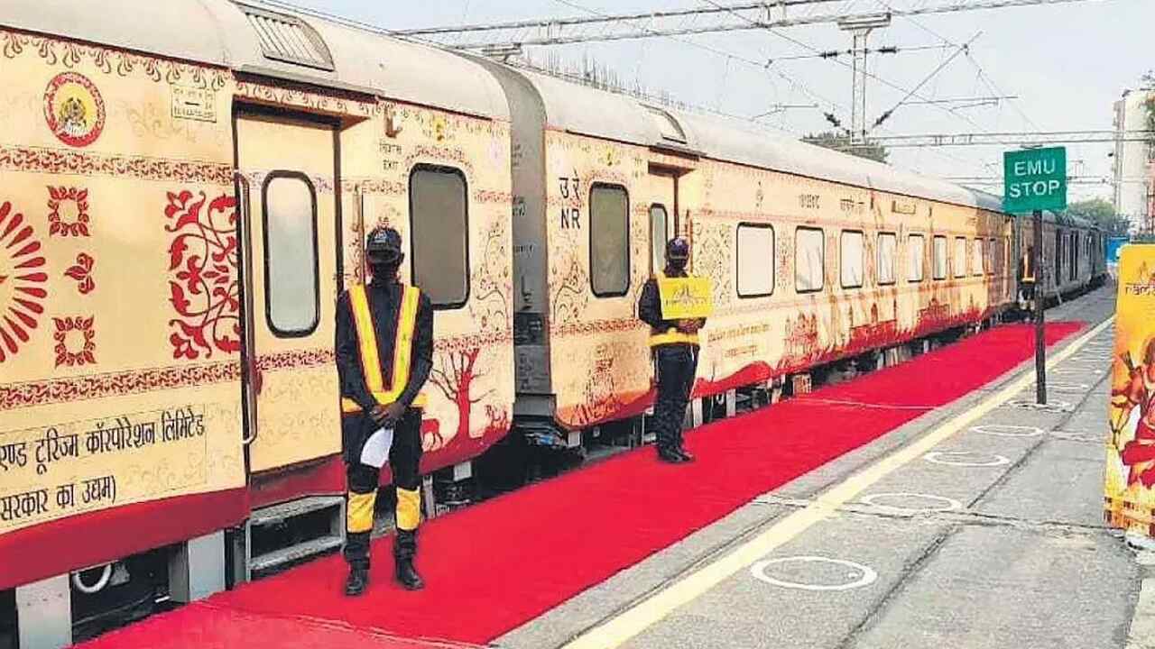 Ramayana Tourist Train: రామాయణ పుణ్యక్షేత్రాలు చూసేయండి..ఒకే ట్రిప్పులో!!!