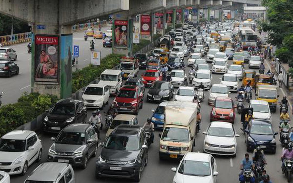 Traffic Restrictions : హైద‌రాబాద్‌లో నేడు ట్రాఫిక్ ఆంక్ష‌లు.. ప్ర‌త్యామ్నాయ మార్గాల్లో వెళ్లాల‌ని పోలీసుల సూచ‌న‌