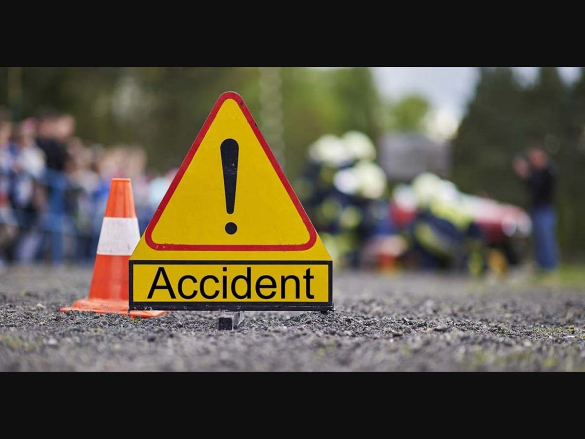 Road Accident : తిరుప‌తిలో రోడ్డు ప్ర‌మాదం..లారీని ఢీకొట్టిన ట్రావెల్స్ బ‌స్సు