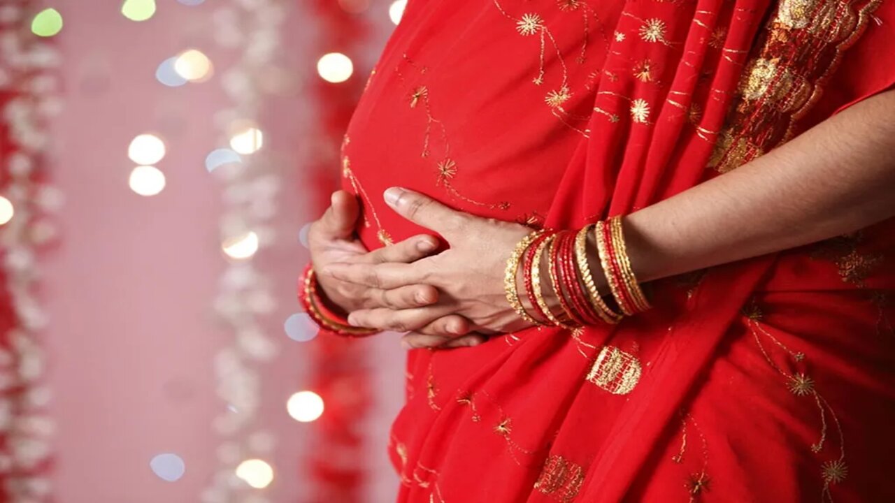 Pregnant Women Pooja : గర్భవతులు పూజలు, వ్రతాలు ఎందుకు చేయకూడదు..!!