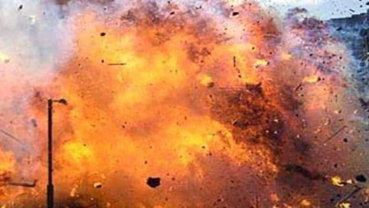 Reactor Blast: అనకాపల్లిలో భారీ పేలుడు.. కార్మికుడు మృతి