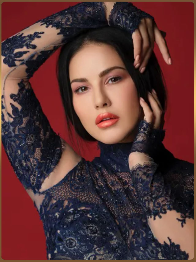 Sunny Leone is the lace queen in a stunning blue gown