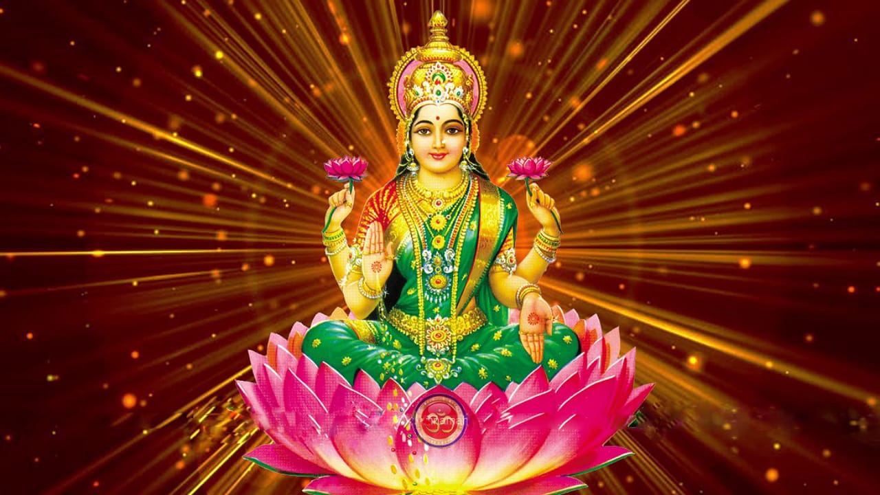 Goddess Lakshmi: వెన్న పటిక బెల్లంతో లక్ష్మీదేవి నైవేద్యం పెడితే.. మీ ఇంట్లో డబ్బే డబ్బు!