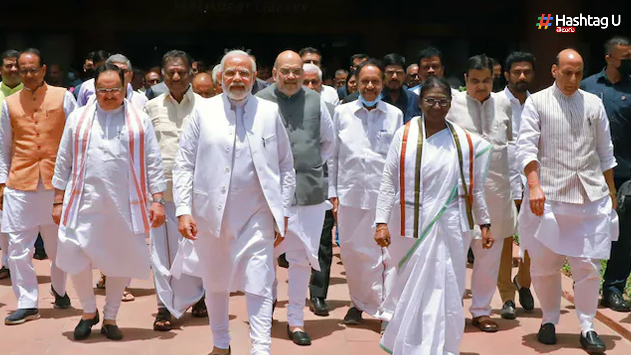 Modi Invited BJP MPs: బీజేపీ ఎంపీలకు మోడీ ‘విందు’ ఆహ్వానం