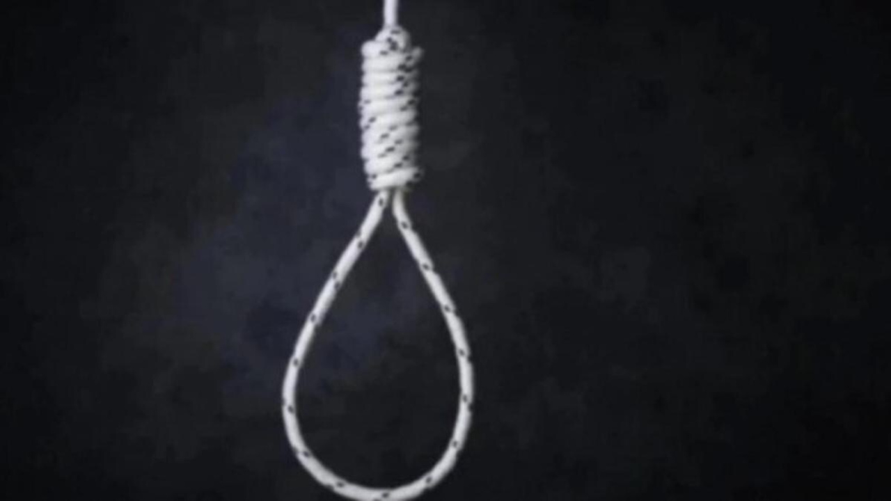 Suicide: మ‌హబూబ్‌న‌గ‌ర్‌లో దారుణం.. ఆడ‌పిల్ల పుడుతుంద‌ని..?