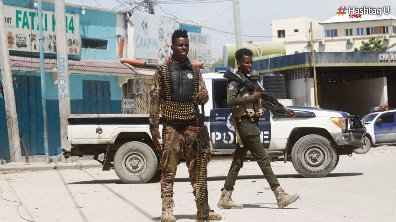 Somalia hotel siege: సోమాలియాలో.. 26/11 తరహా టెర్రర్ ఎటాక్.. 21 మంది మృతి, 117 మందికి గాయాలు