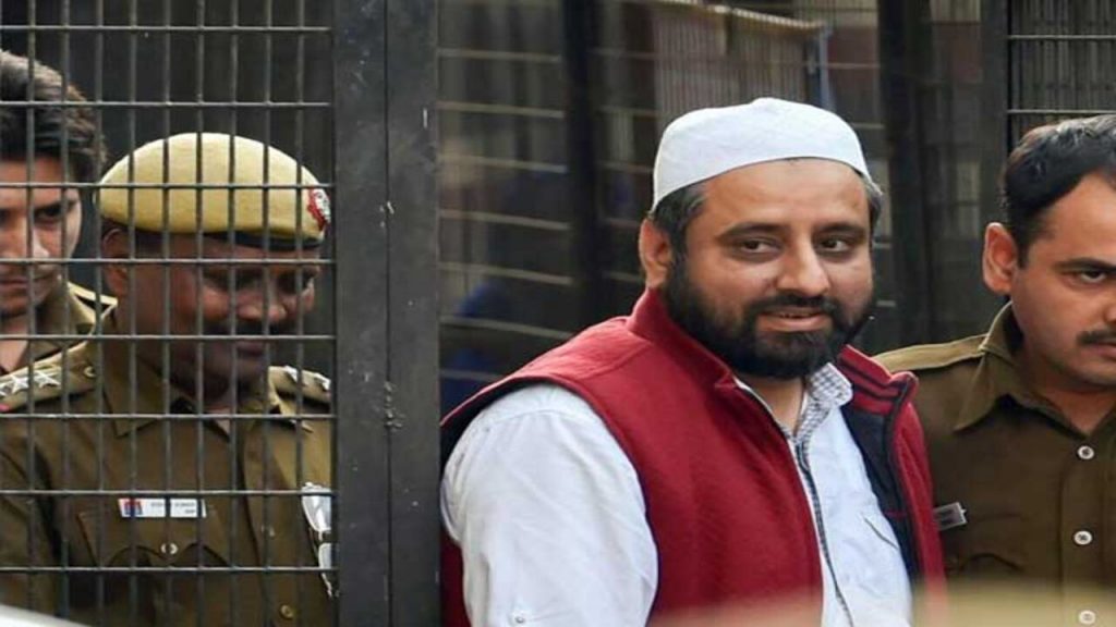 Aap Mla Amanatullah Khan Imresizer