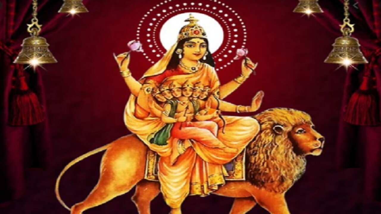 Navarathri: నవరాత్రుల్లో ఐదవ రోజున స్కందమాత అవతారంలో పూజలందుకోనున్న దుర్గామాతా!!