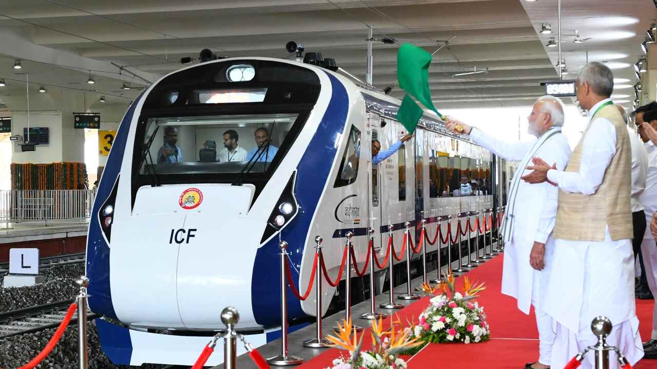 New Vande Bharat Express : మ‌రో వందే భార‌త్ ఎక్స్‌ప్రెస్‌ను ప్రారంభించ‌నున్న ప్ర‌ధాని మోడీ