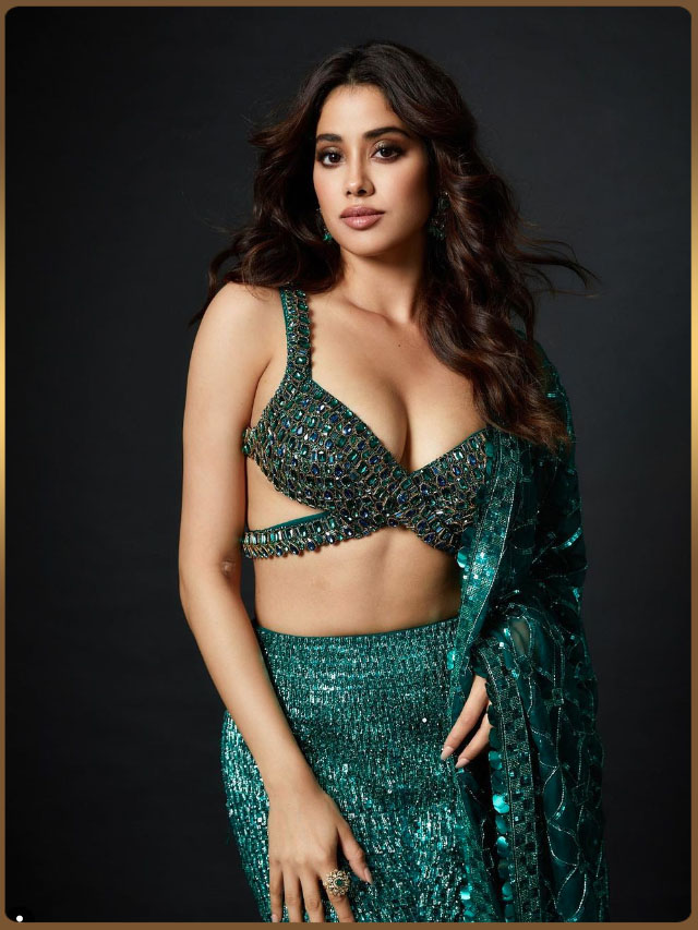 Janhvi Kapoor's sultry blouse with mermaid lehenga turn heads