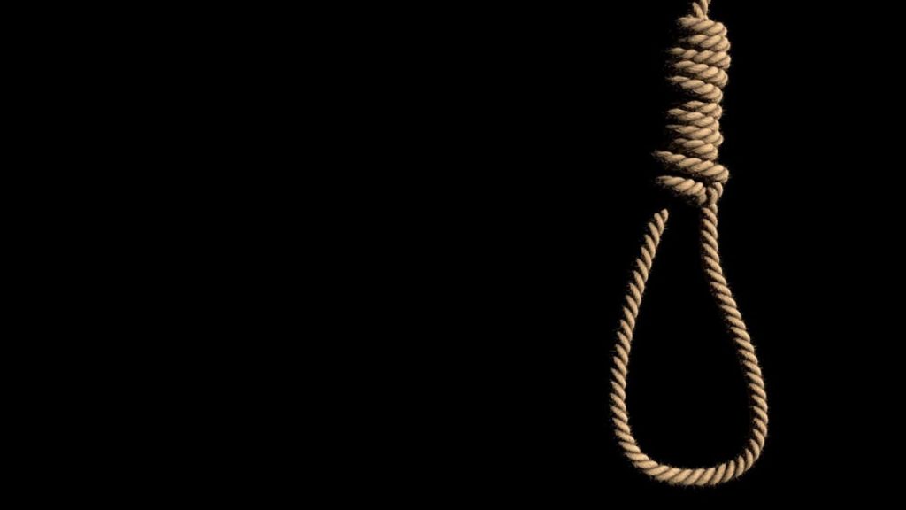 Suicide Hanging 19