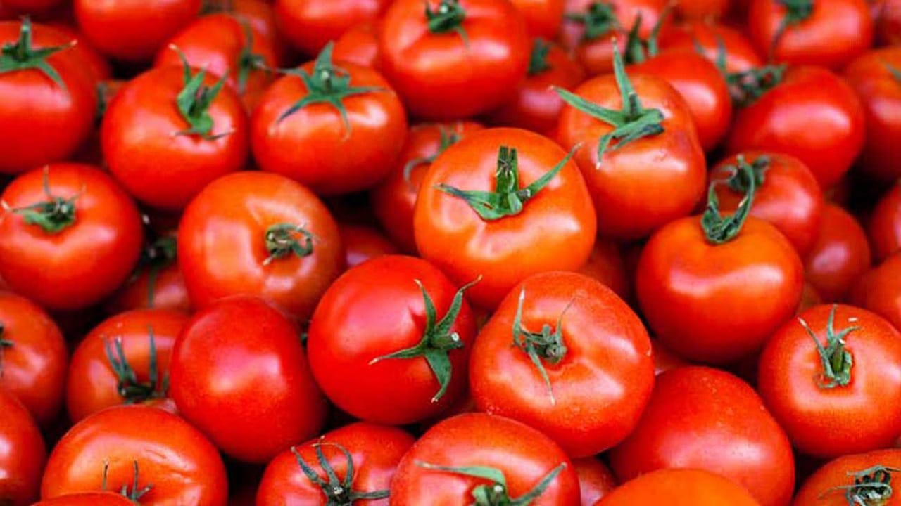 Tomato peel: టమోటో తొక్కతో ఇన్ని రకాల ప్రయోజనాలా.. అవేంటంటే?
