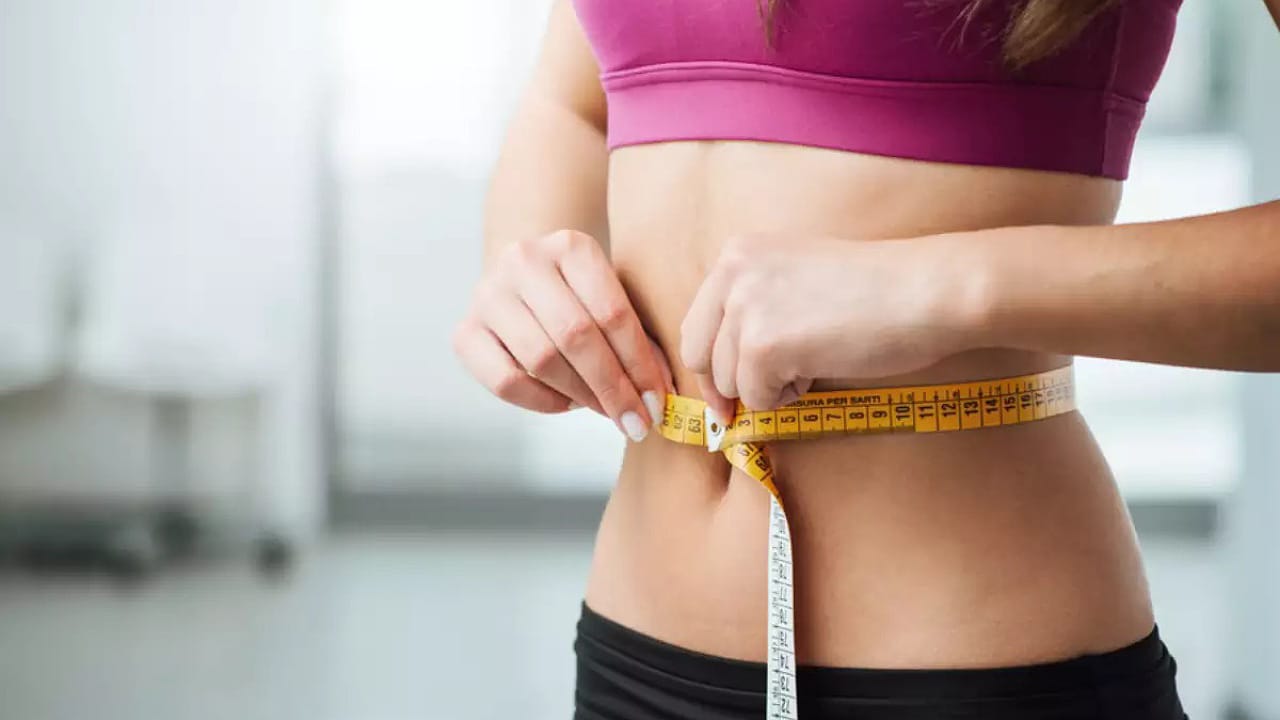 Weight Loss: తొందరగా బరువు తగ్గాలనుకుంటున్నారా.. అయితే రాత్రి పడుకునే ముందు ఇలా చేయండి?