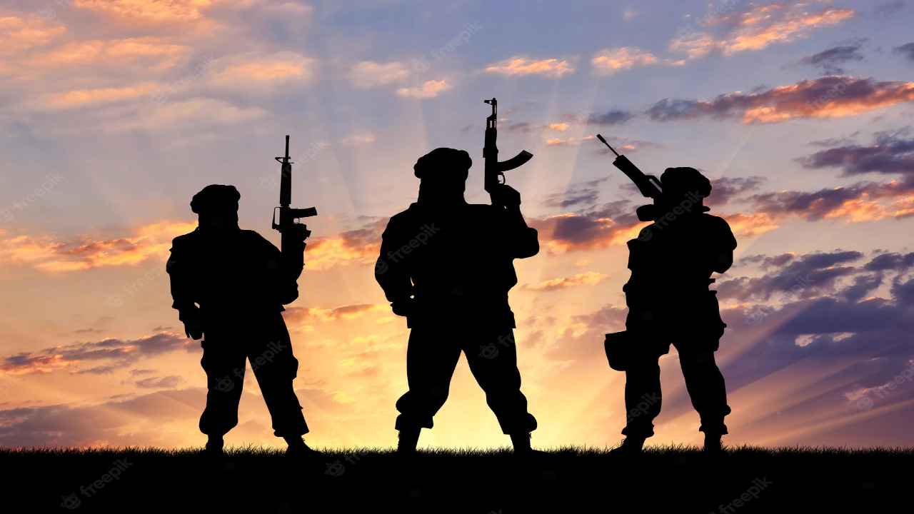 10,000 Terrorists: సరిహద్దుల్లో 10వేల మంది ఉగ్రవాదులు