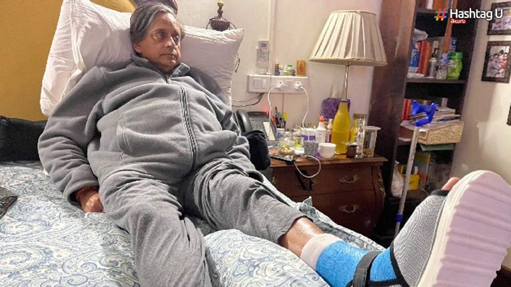 Shashi Tharoor