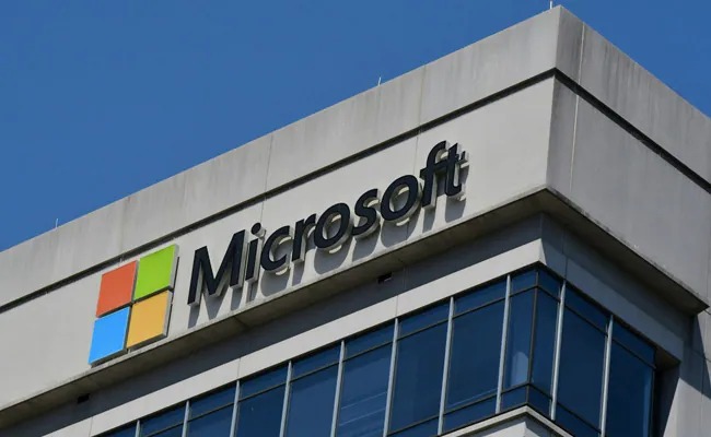 IT Crisis Microsoft : 10వేల మంది ఉద్యోగుల‌పై మైక్రోసాఫ్ట్ వేటు? టెక్కీల‌కు క‌ష్టాలు!