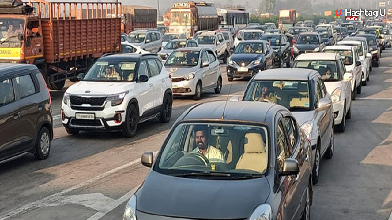 Traffic Restrictions: ఇండియా-న్యూజిలాండ్ మ్యాచ్.. హైదరాబాద్ లో ట్రాఫిక్ ఆంక్షలు!