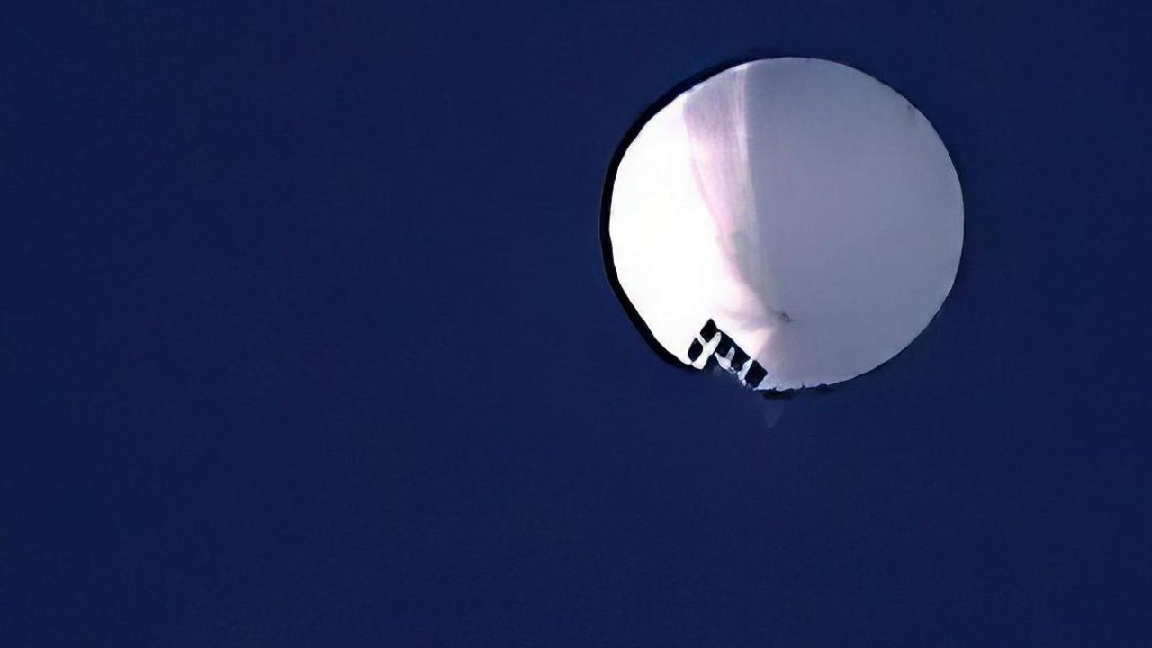 American Balloon: చైనా గగనతలంలో అమెరికా బెలూన్‌లు..!