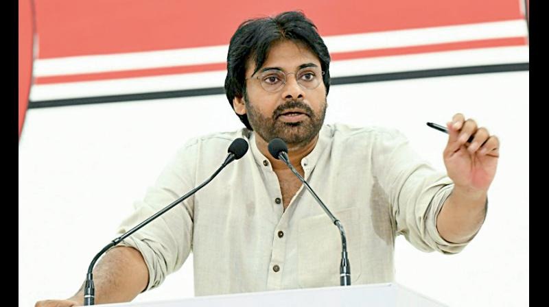 Pawan Kalyan: జన సైనికులకు పవన్ కళ్యాణ్ దిశానిర్దేశం