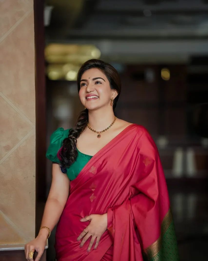 Honey Rose (12) Honey Rose (12)