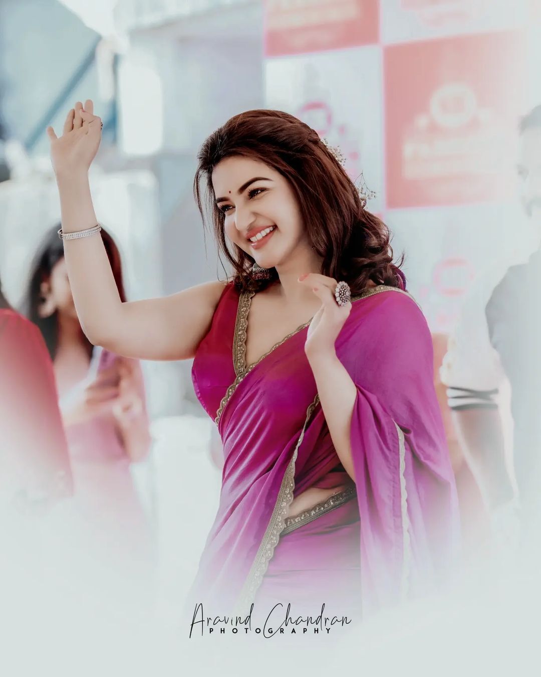Honey Rose (2) Honey Rose (2)