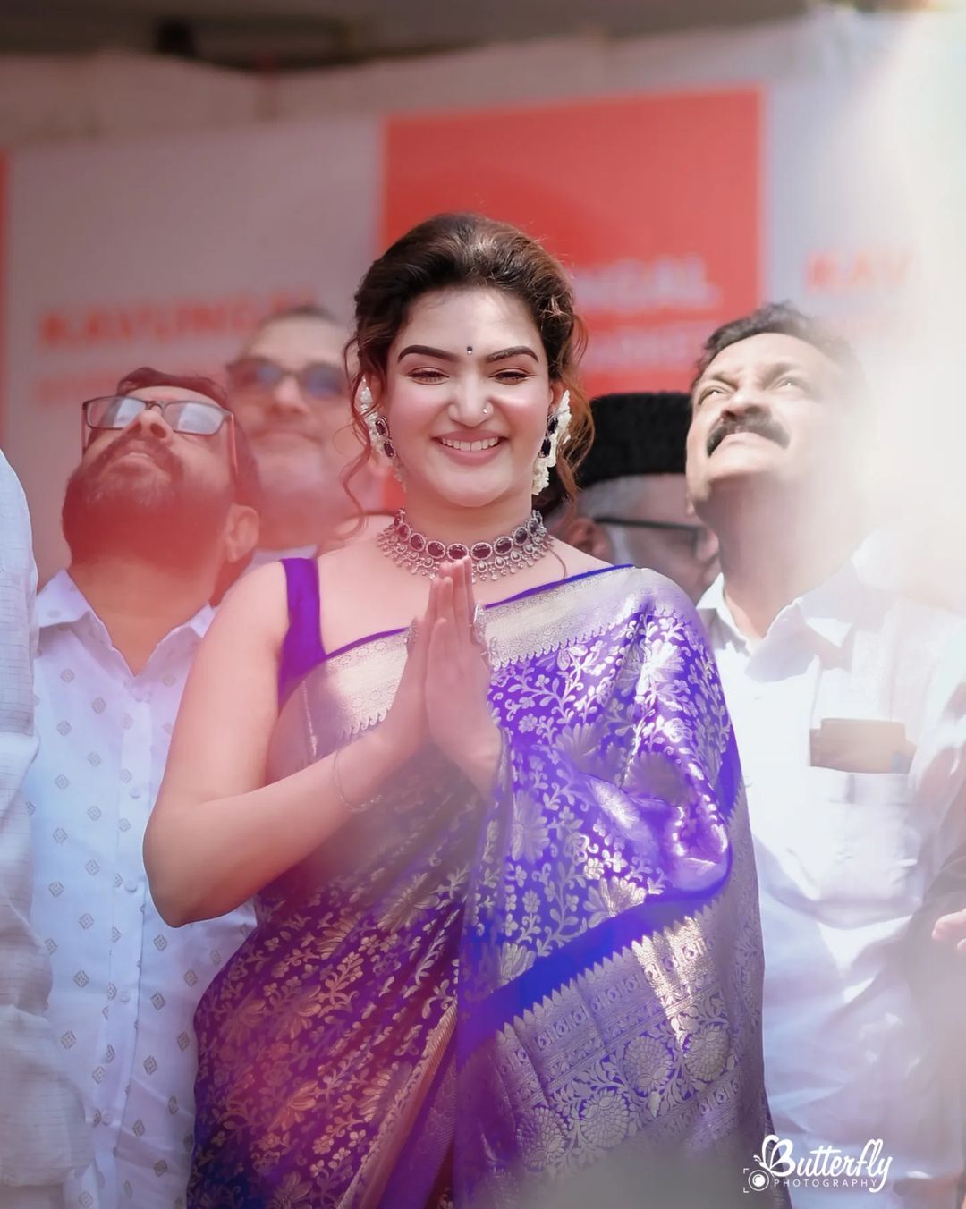 Honey Rose (8) Honey Rose (8)