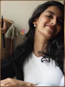 Meena (10)