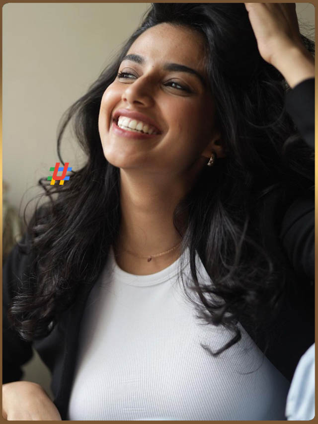 Meena (5)
