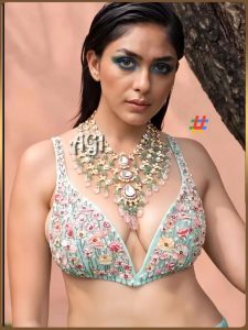 Mrunal (5)