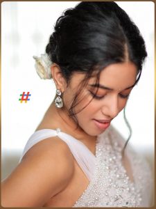 Mrunali (7)