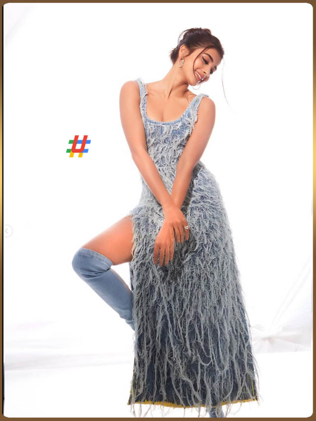 Pooja (1) Pooja (1)