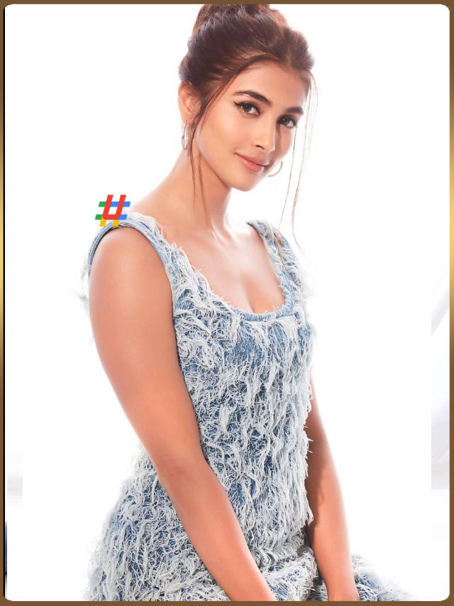 Pooja (5) Pooja (5)