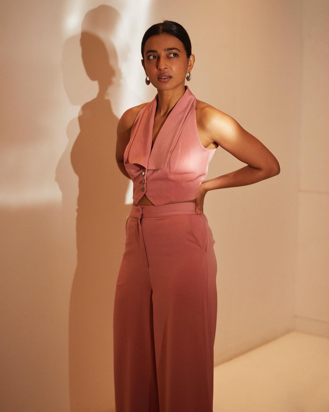 Radhika Apte (21) Radhika Apte (21)