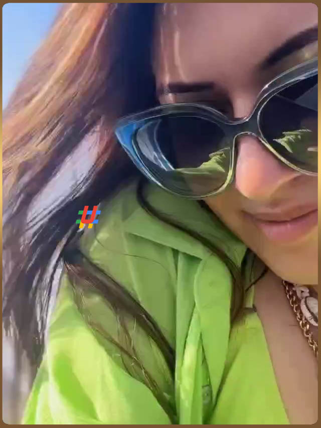 Hansika (1) Hansika (1)
