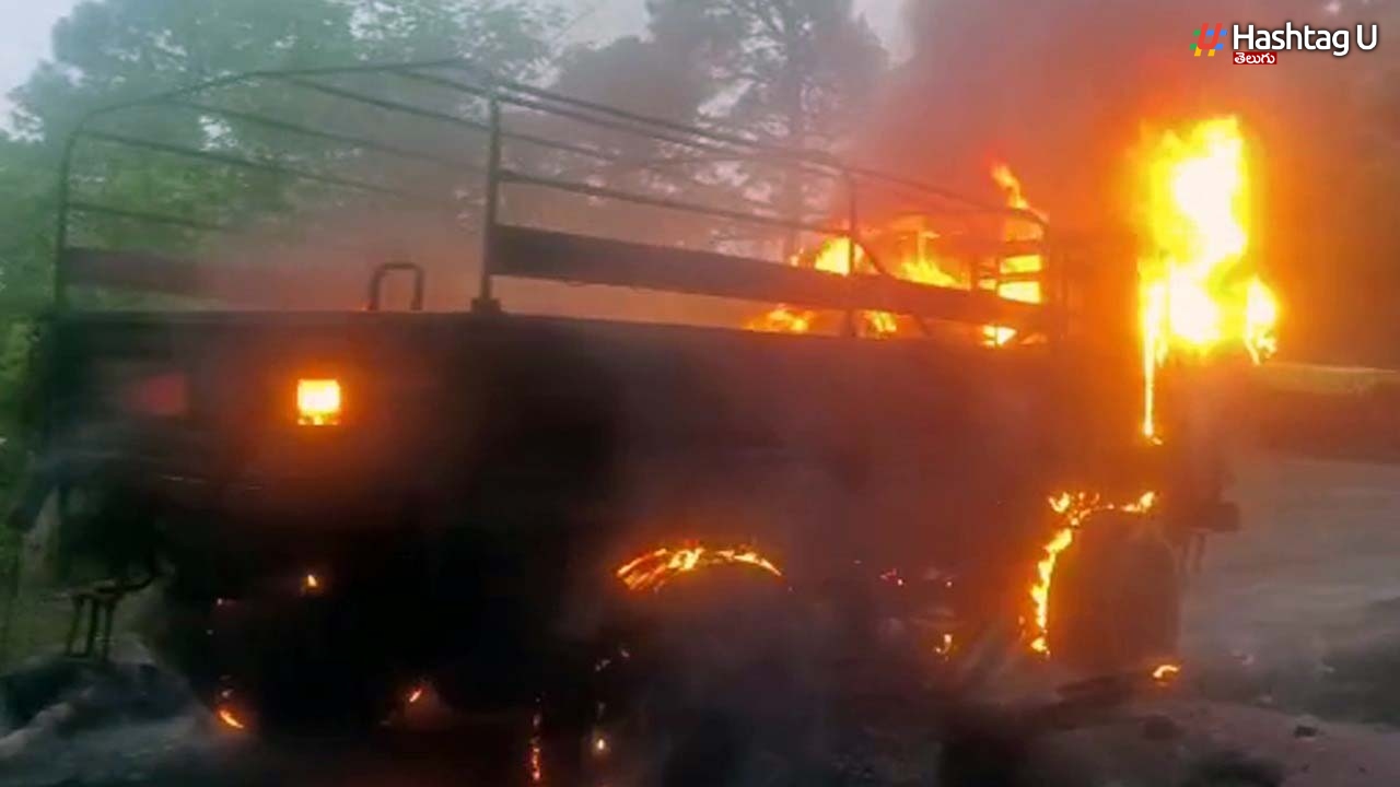 Army Vehicle Fire: విషాదం: నలుగురు సైనికులు సజీవ దహనం