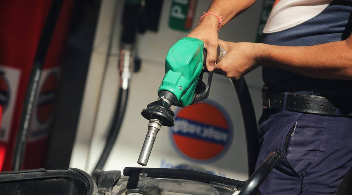 Petrol Price Reduction : వాహనదారుల ఆశలపై నీళ్లు చల్లిన కేంద్రం