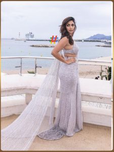Mrunal (5)