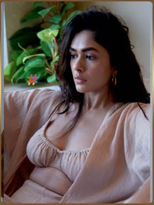Mrunal (5)