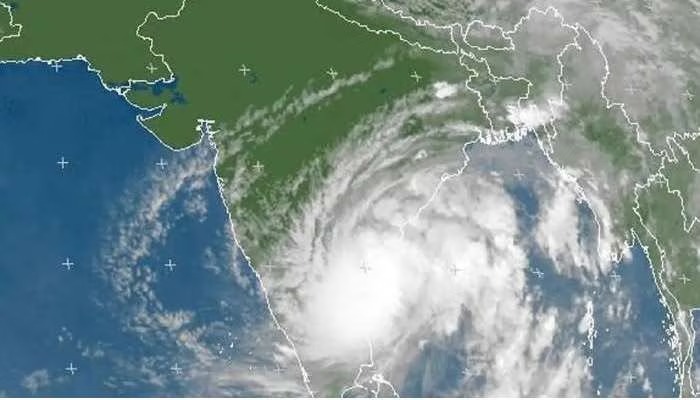 Weather Report: తగ్గుముఖం పట్టనున్న వర్షాలు: వెదర్ రిపోర్ట్