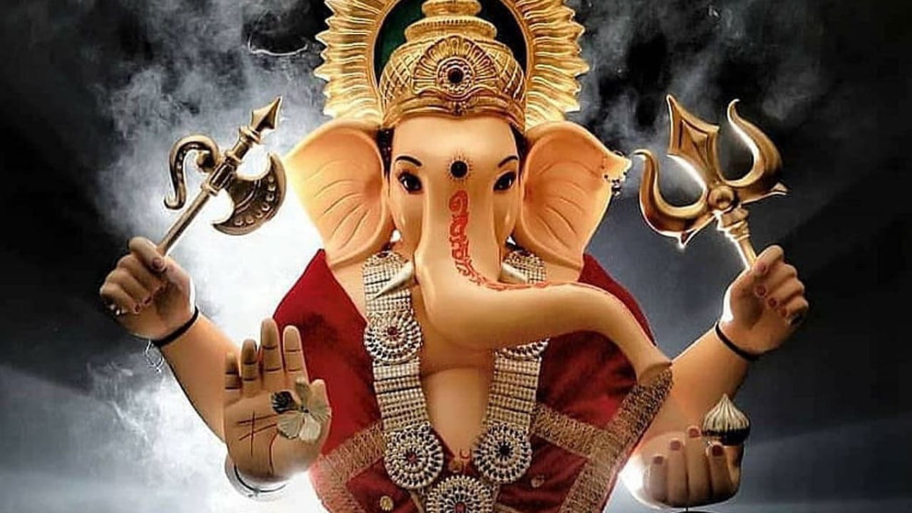 Ganesh: సోమ,శని వారాలలో గణపతిని ఇలా పూజిస్తే చాలు.. కష్టాలన్నీ మాయం?