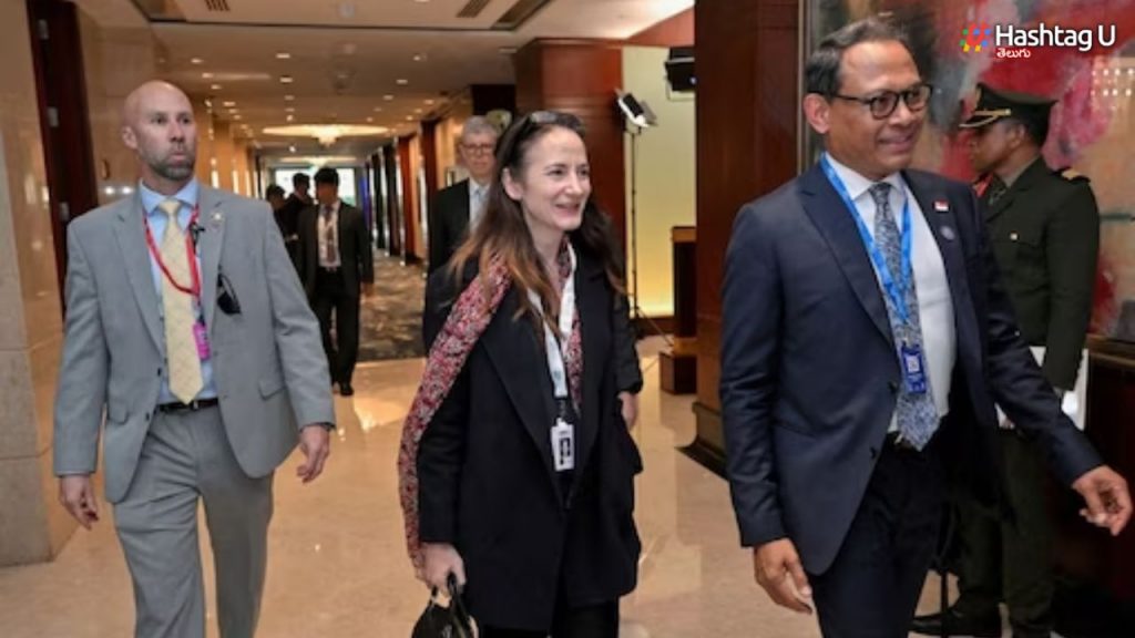 Spy Chiefs Secret Meet