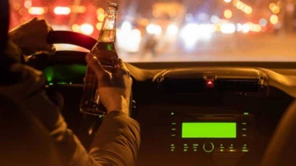 A drunken man lost his car after full drinking news goes viral
