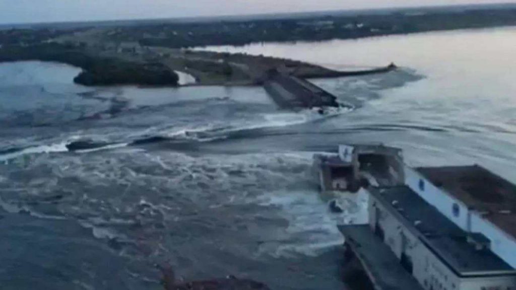 Ukraine Claiming Russia Destroy Nova Kakhovka Dam But Russia says No