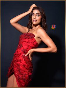 Sriya (1)